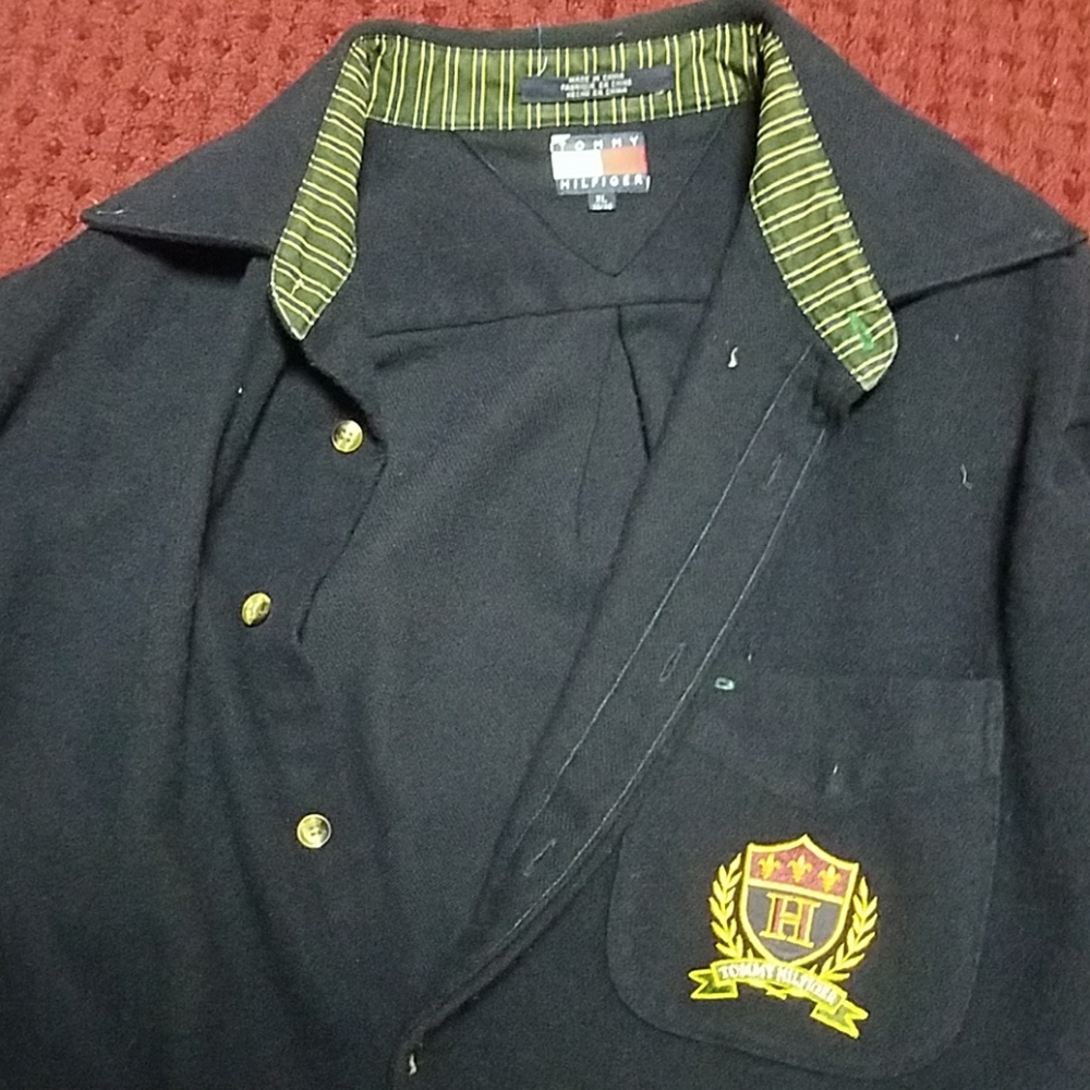 Tommy Hilfiger button up